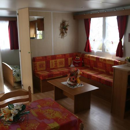 Hôtel Camping Bellevue à Authuille Extérieur photo