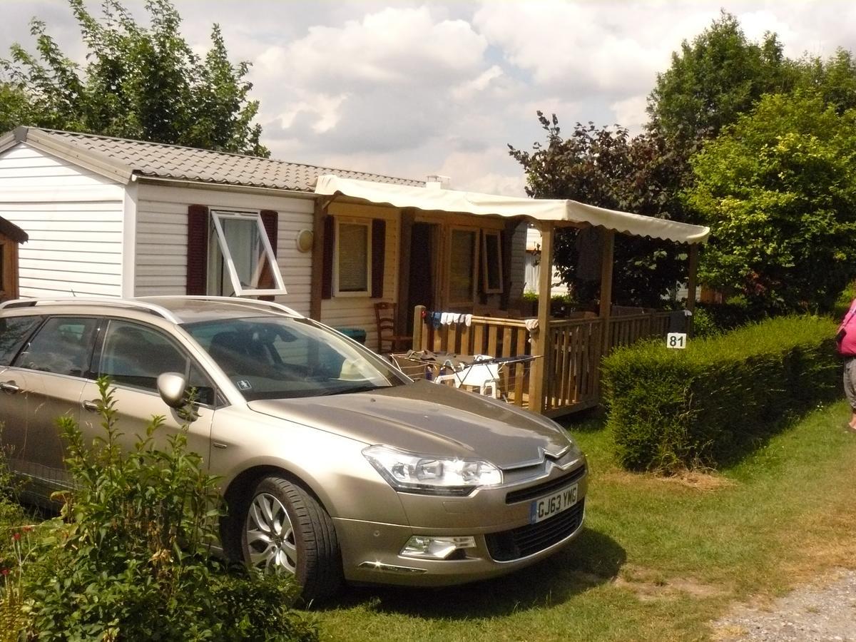Hôtel Camping Bellevue à Authuille Extérieur photo